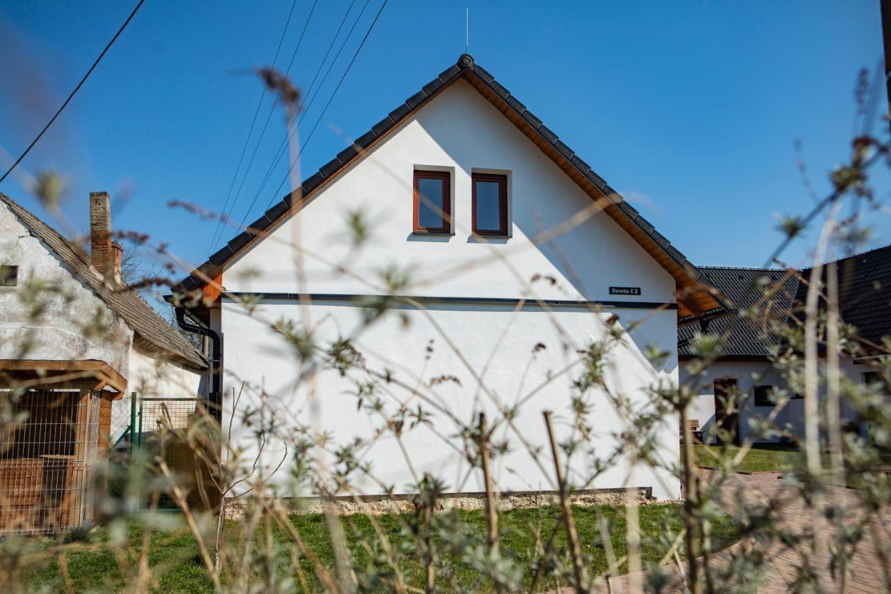 Apartmán Dvorce Straz nad Nezarkou Exterior foto